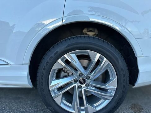 Used 2023 Audi Q7 3.0T Premium Plus AWD/4WD image 10