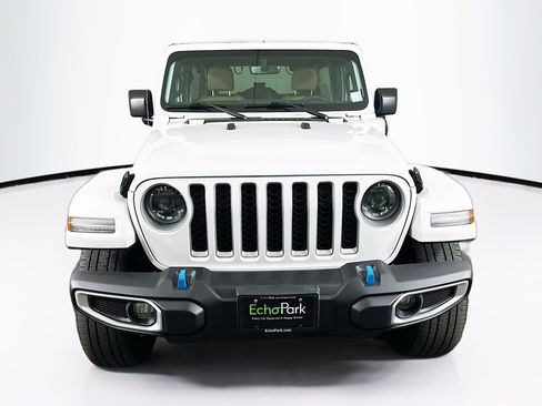 Used 2023 Jeep Wrangler Sahara image 2