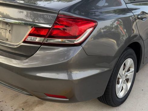 Used 2013 Honda Civic LX image 6
