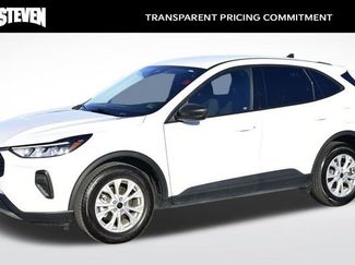 Used 2025 Ford Escape Active video 1