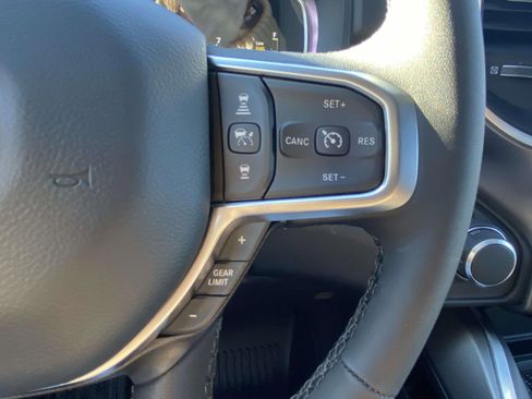 New 2026 RAM 1500 4x4 Crew Cab image 22