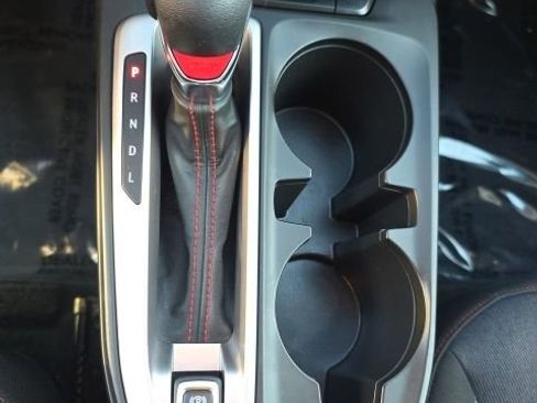 Used 2024 Chevrolet Trax RS image 19