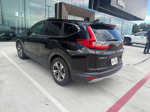 Used 2017 Honda CR-V LX image 7