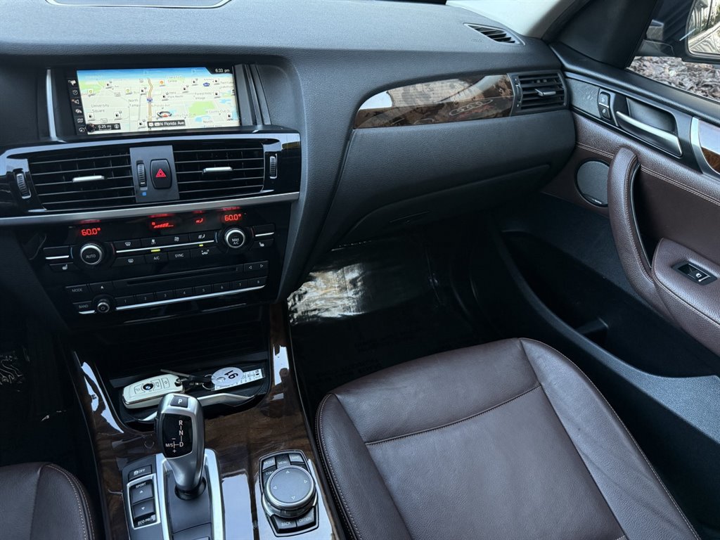 Used 2017 BMW X3 sDrive28i RWD image 22