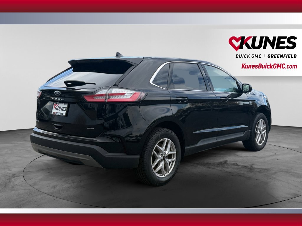 Used 2024 Ford Edge SEL AWD/4WD image 9
