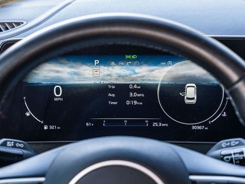 Used 2023 Kia Sportage SX image 21