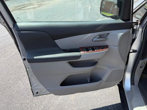 Used 2013 Honda Odyssey EX-L image 8