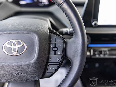 Used 2023 Toyota Prius XLE FWD image 24