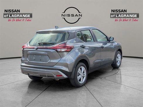 New 2025 Nissan Kicks Play S image 5