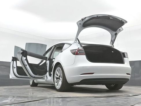 Used 2021 Tesla Model 3 Long Range image 49
