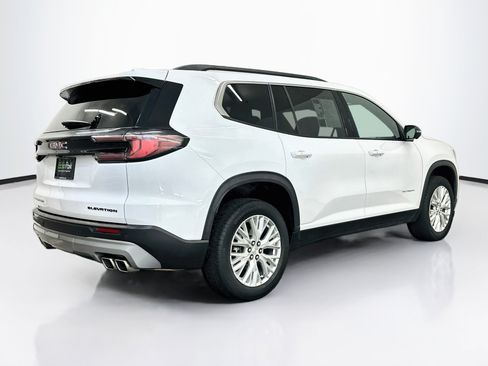 Used 2024 GMC Acadia Elevation AWD/4WD image 9