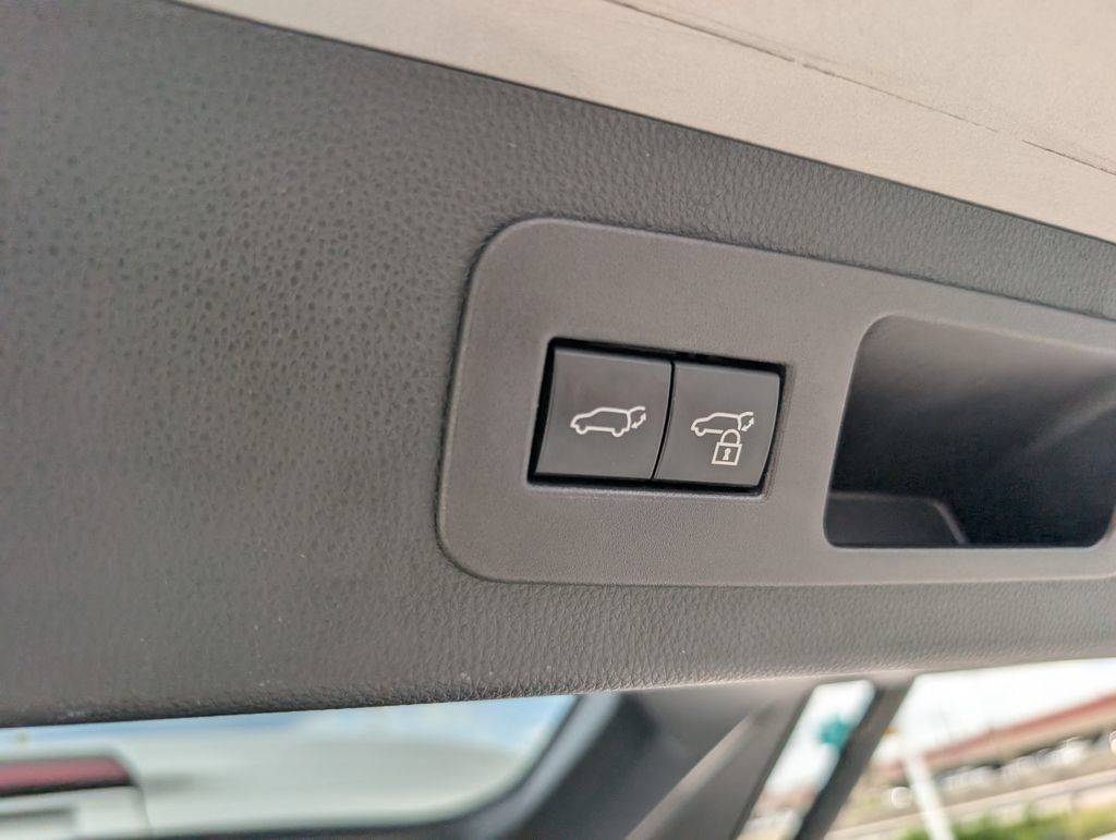 Used 2024 Lexus LX 600 F Sport AWD/4WD image 15