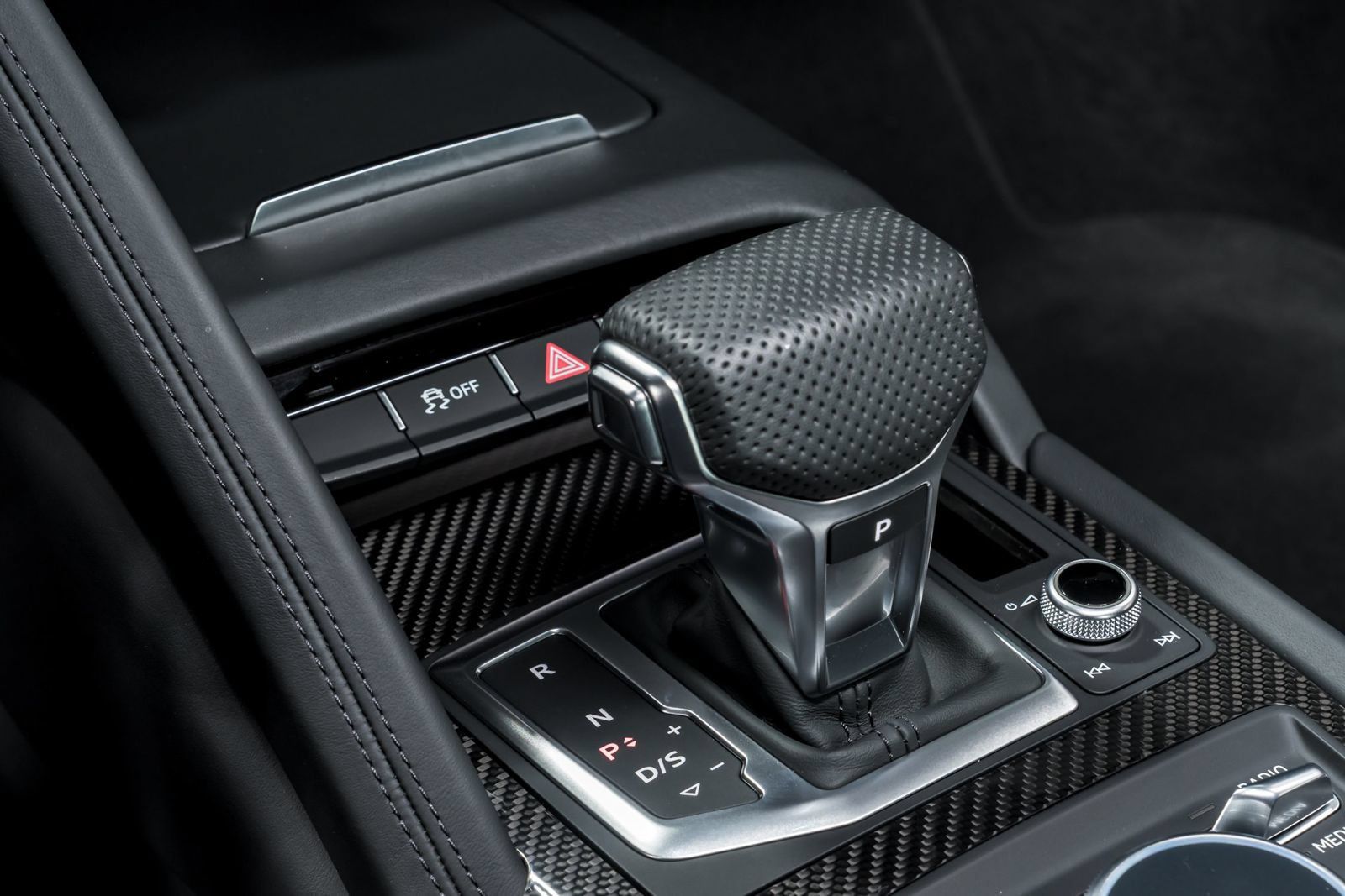Used 2023 Audi R8 V10 performance RWD image 22