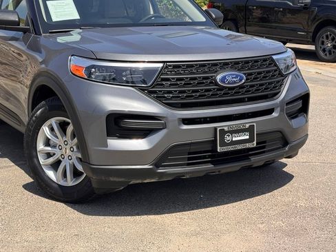 Used 2021 Ford Explorer 2WD image 3