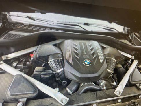 Used 2020 BMW X5 M50i AWD/4WD image 7