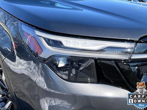 Certified 2025 Subaru Forester Touring image 27