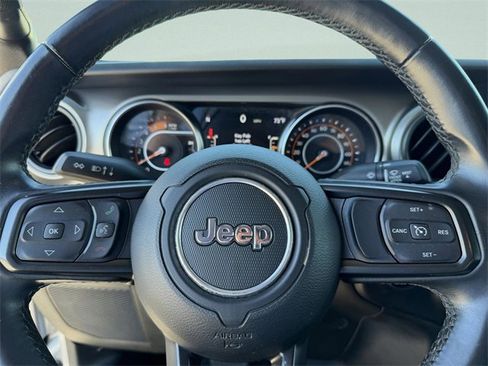 Used 2021 Jeep Wrangler Unlimited Sport image 34