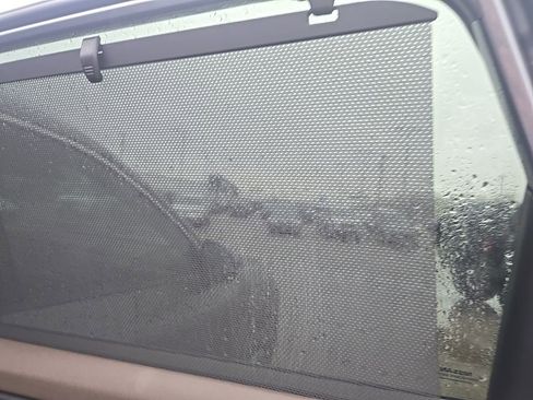 Used 2023 Nissan Rogue SV w/ SV Premium Package image 32