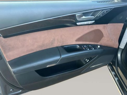 Used 2015 Audi A8 L TDI image 17