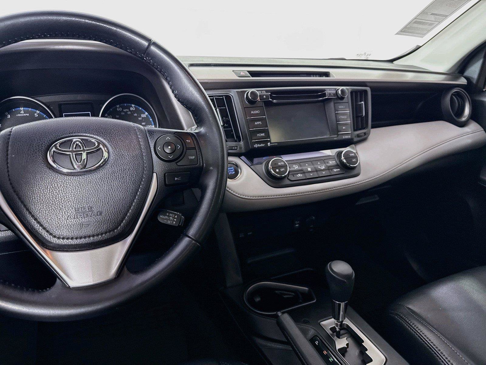 Used 2018 Toyota RAV4 XLE FWD image 29