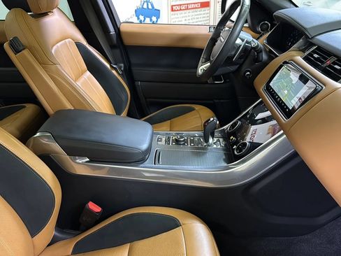 Used 2019 Land Rover Range Rover Sport Supercharged AWD/4WD image 23