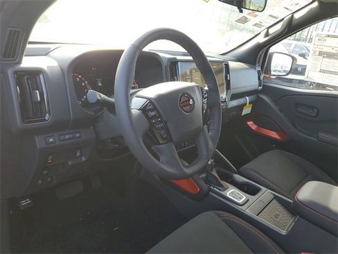 New 2026 Nissan Frontier PRO-4X w/ Pro-4x Convenience Package image 21