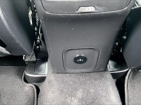 Used 2024 Ford Escape ST-Line image 33