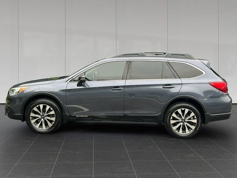 Used 2017 Subaru Outback 3.6R Limited AWD/4WD image 2