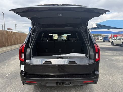 New 2026 Ford Expedition Tremor image 7