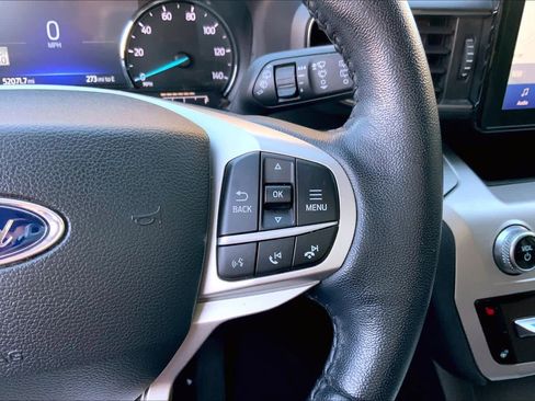 Used 2022 Ford Explorer XLT w/ Equipment Group 202A image 24