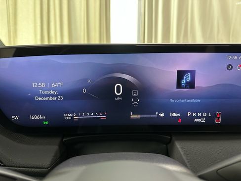 Certified 2025 Buick Enclave Preferred image 30