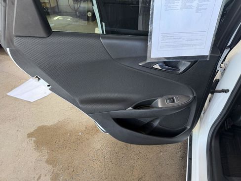Used 2021 Chevrolet Malibu LT FWD image 20