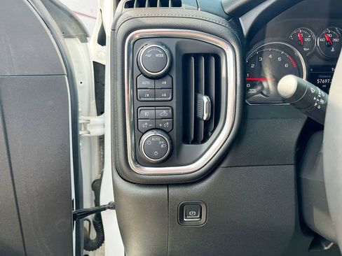 Used 2021 Chevrolet Silverado 1500 LT Trail Boss w/ Bed Protection Package image 10