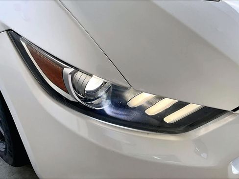 Used 2017 Ford Mustang GT Premium w/ Equipment Group 401A image 23