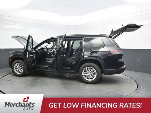 Used 2022 Jeep Grand Cherokee L Laredo w/ Luxury Tech Group I AWD/4WD image 58