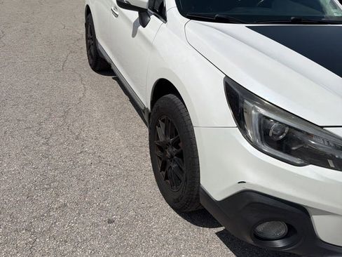 Used 2019 Subaru Outback 2.5i Touring w/ Popular Package #3A AWD/4WD image 7