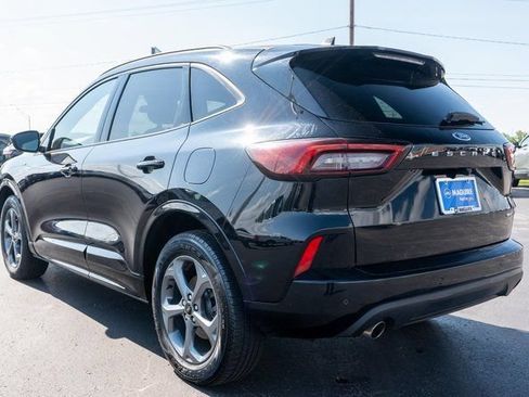Used 2023 Ford Escape ST-Line Select w/ Tech Pack #2 AWD/4WD image 8