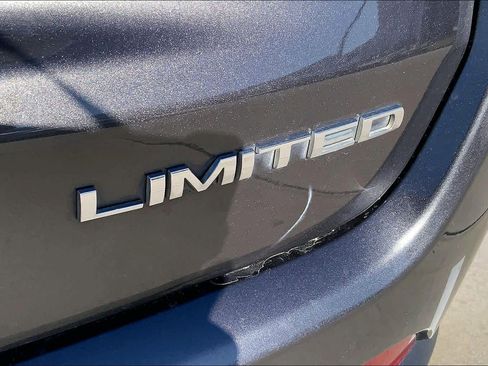 Used 2020 Jeep Compass Limited AWD/4WD image 17