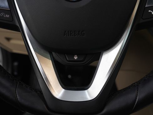 Used 2021 BMW 330i xDrive Sedan image 27