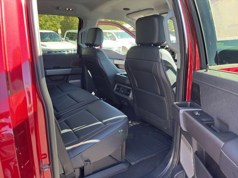 New 2026 Ford F350 Lariat w/ Lariat Ultimate Package image 36