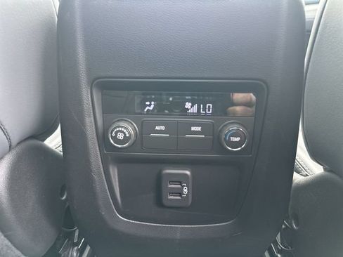 Certified 2023 Buick Enclave Essence w/ Experience Buick Package FWD image 30