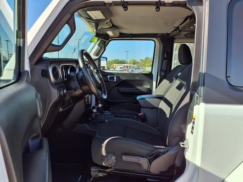 Certified 2021 Jeep Wrangler Sport image 18