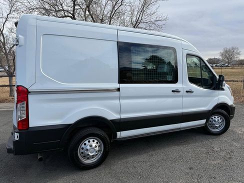 Used 2020 Ford Transit 250 Medium Roof AWD image 4