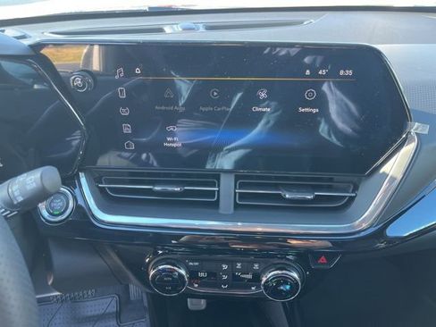 New 2026 Chevrolet Trax RS w/ Sunroof Package image 22