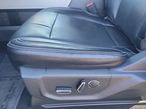 Used 2019 Ford F250 Lariat AWD/4WD image 20