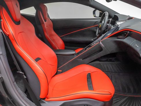 Certified 2022 Ferrari Roma RWD image 60
