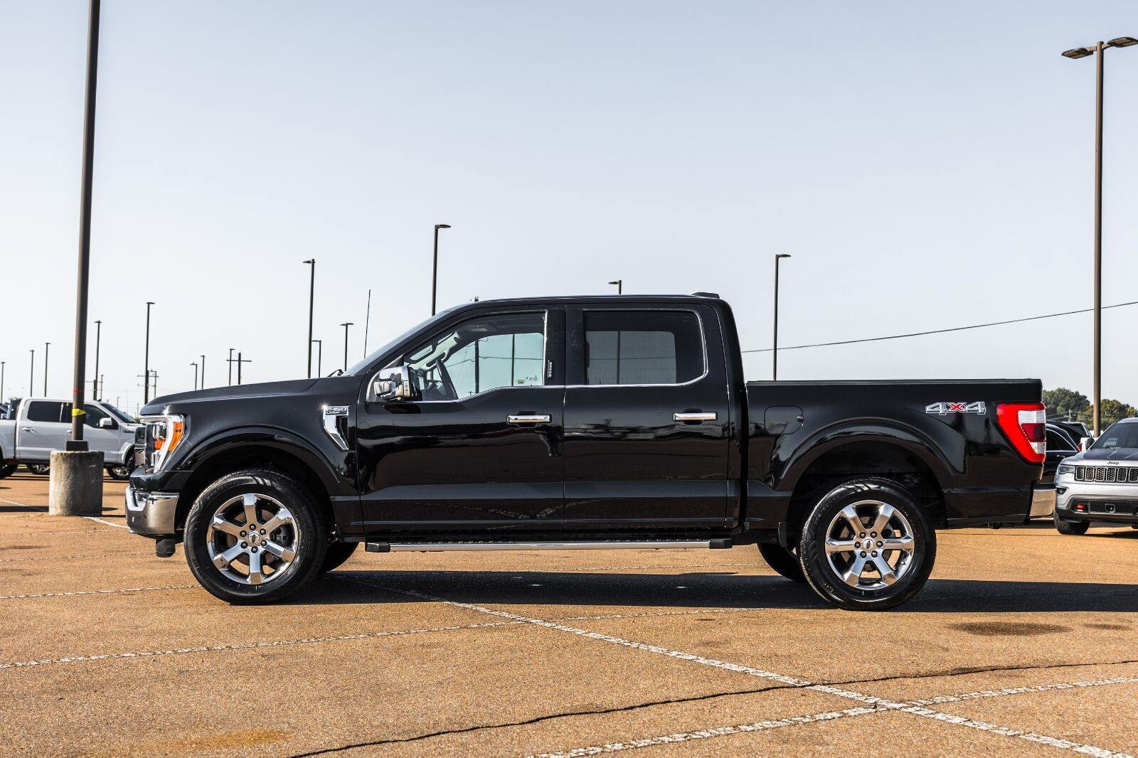 Used 2023 Ford F150 Lariat w/ Trailer Tow Package AWD/4WD image 7