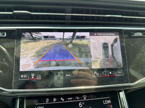 Certified 2023 Audi SQ8 Prestige w/ Prestige Package AWD/4WD image 13