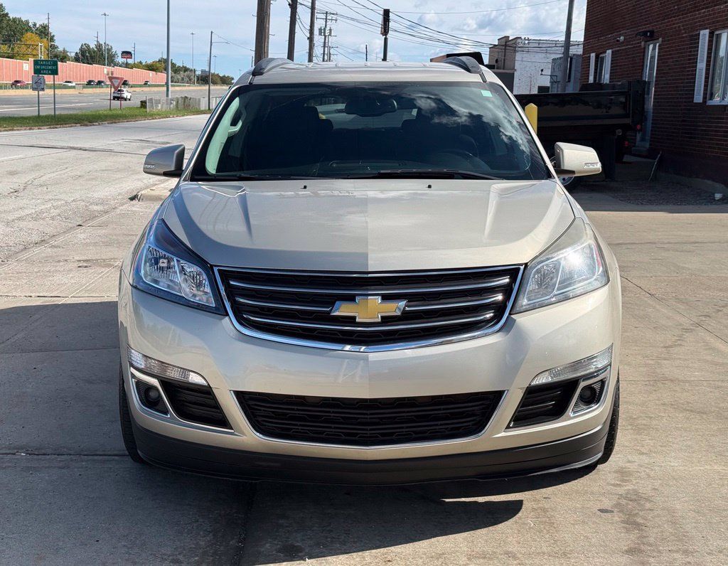Used 2014 Chevrolet Traverse LT AWD/4WD image 2