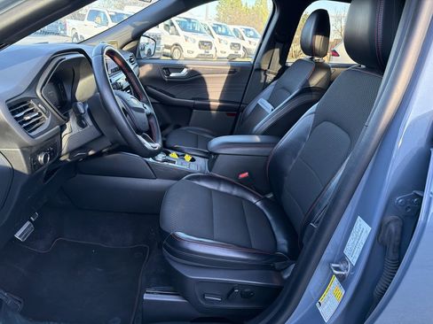 Certified 2023 Ford Escape ST-Line image 10